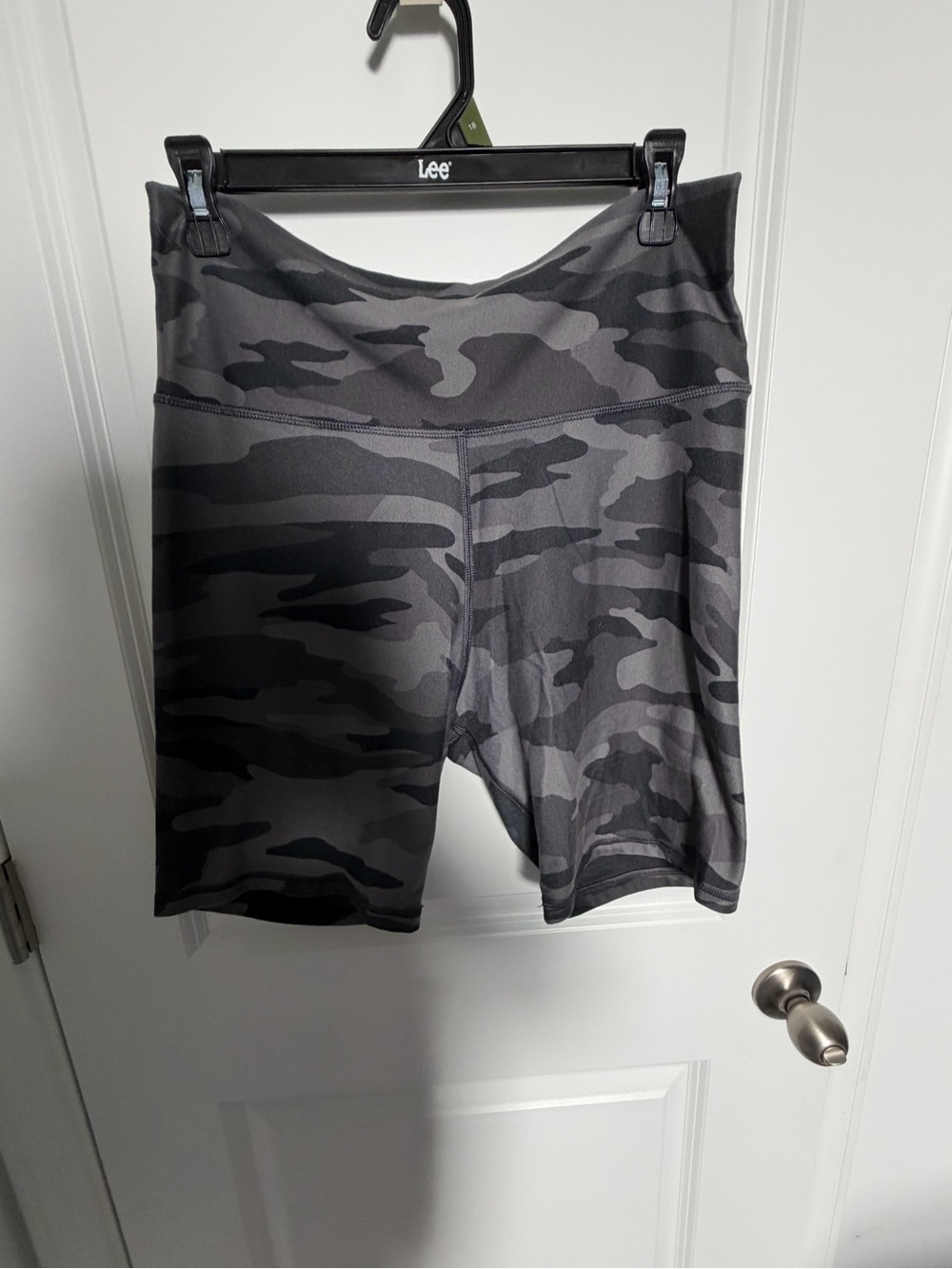 aerie Gray Camo High-Rise Bike Shorts - Dark Gray Camo